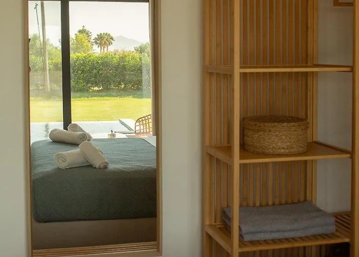 Aphrodite Luxury Suites, Private Heated Pool & Jacuzzi -romantic Escape For Couples Willa