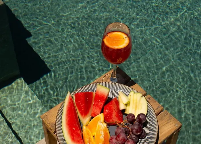 Aphrodite Luxury Suites, Private Heated Pool & Jacuzzi -romantic Escape For Couples Willa