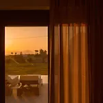 Aphrodite Luxury Suites-private Heated Pool & Jacuzzi *