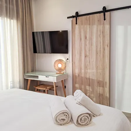 Aphrodite Luxury & Suites-private Heated Pool & Jacuzzi * העיירה קוס