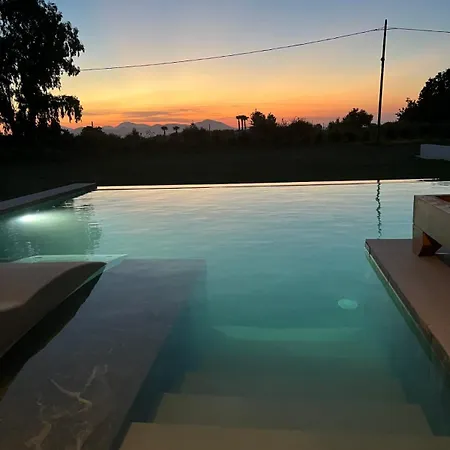 וילה Aphrodite Luxury & Suites-private Heated Pool & Jacuzzi