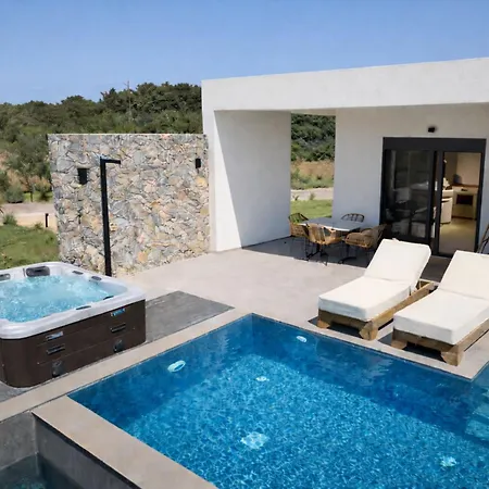 Aphrodite Luxury & Suites-private Heated Pool & Jacuzzi וילה העיירה קוס
