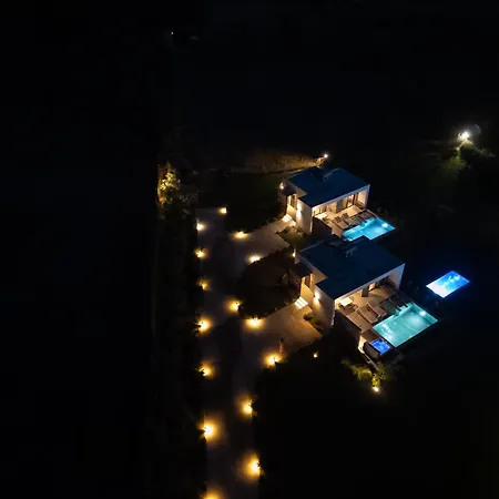 Aphrodite Luxury & Suites-private Heated Pool & Jacuzzi Vila *