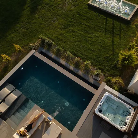 Villa Aphrodite Luxury & Suites-private Heated Pool & Jacuzzi *