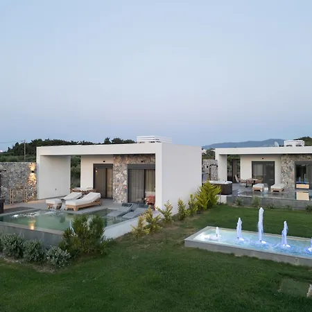 Aphrodite Luxury & Suites-private Heated Pool & Jacuzzi Villa