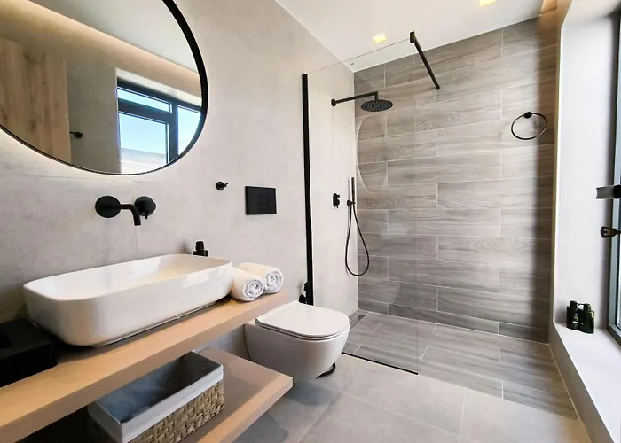 Aphrodite Luxury Suites, Private Heated Pool & Jacuzzi -romantic Escape For Couples Villa *